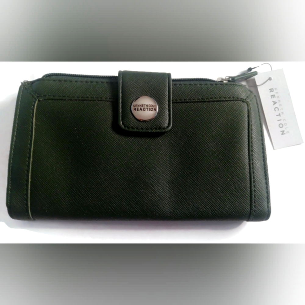 Kenneth Cole‎ Reaction Signature Wallet- Green